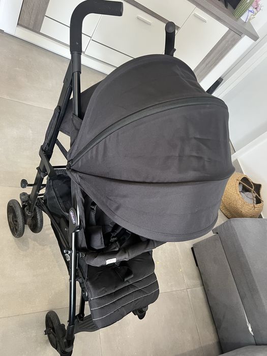 Carrinho de passeio chicco para crianca  ate 22kg