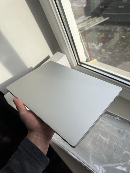 Xiaomi Mi Notebook Air 13.3 | i5 | 8GB | SSD 256+480GB | MX150