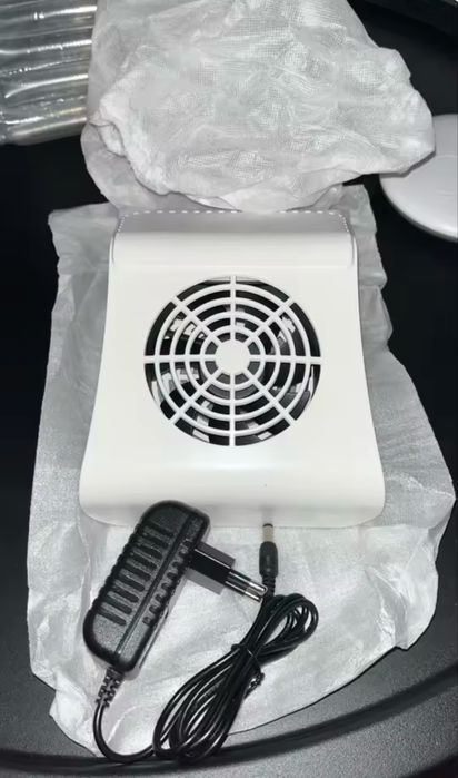 Витяжка пилисос для манікюру