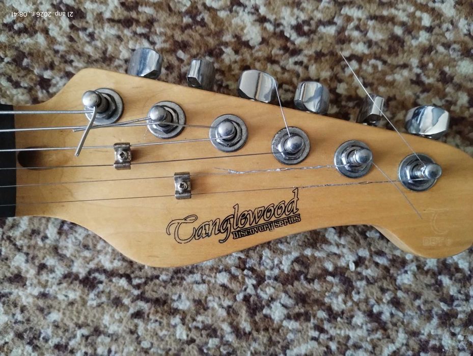 Продам электрогітару Tanglewood
