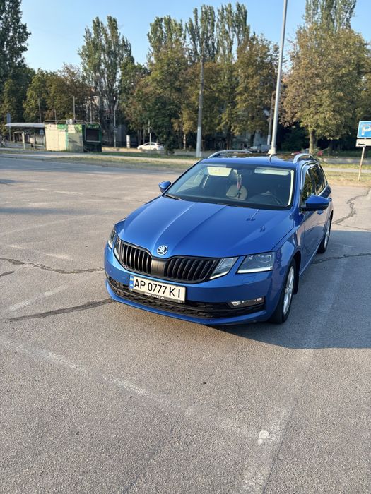 Skoda Octavia 1,6 дизель ідеальний стан