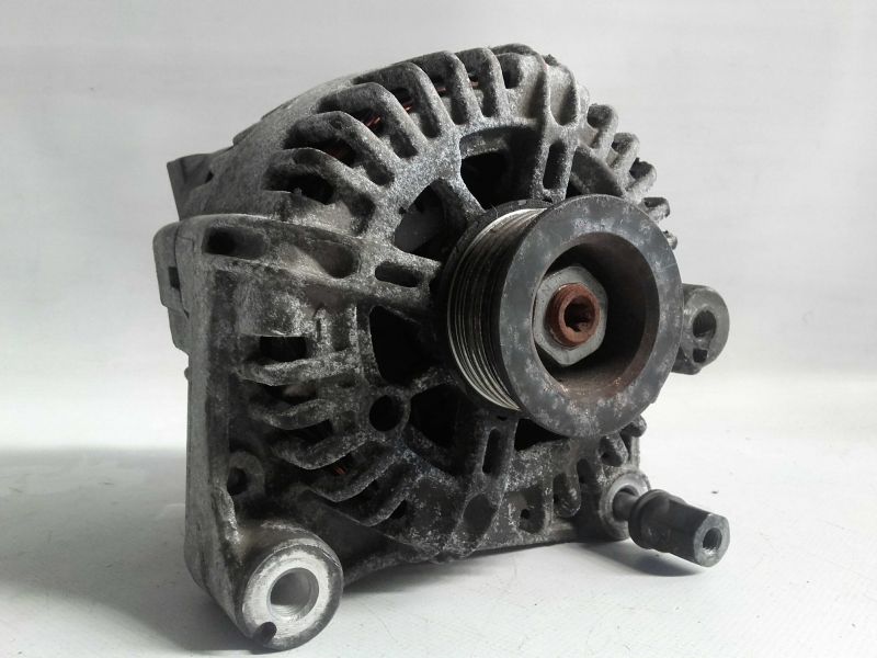Alternador BMW 1 (E87)