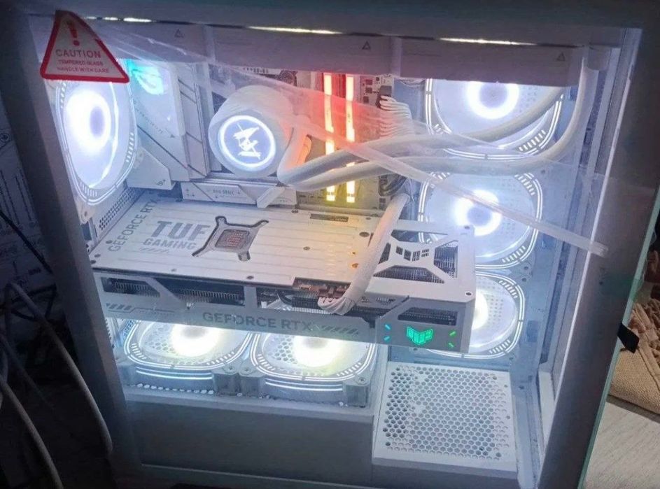 Игровой ПК i7-14700KF / RTX 4070 Ti 12GB / RAM 64GB DDR5