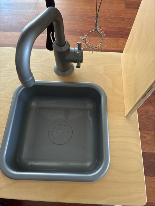 Cozinha infantil IKEA Duktig com acessórios