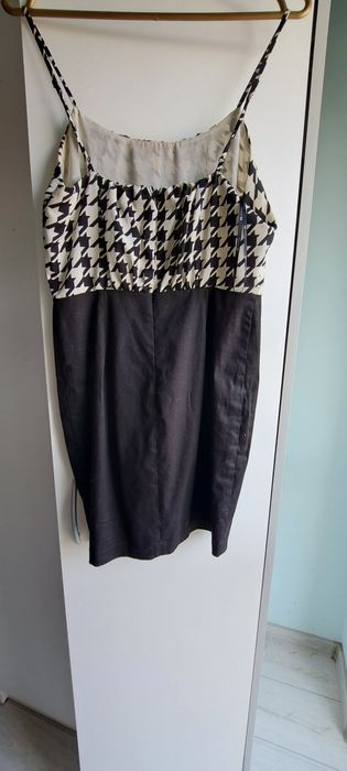 Elegancka sukienka