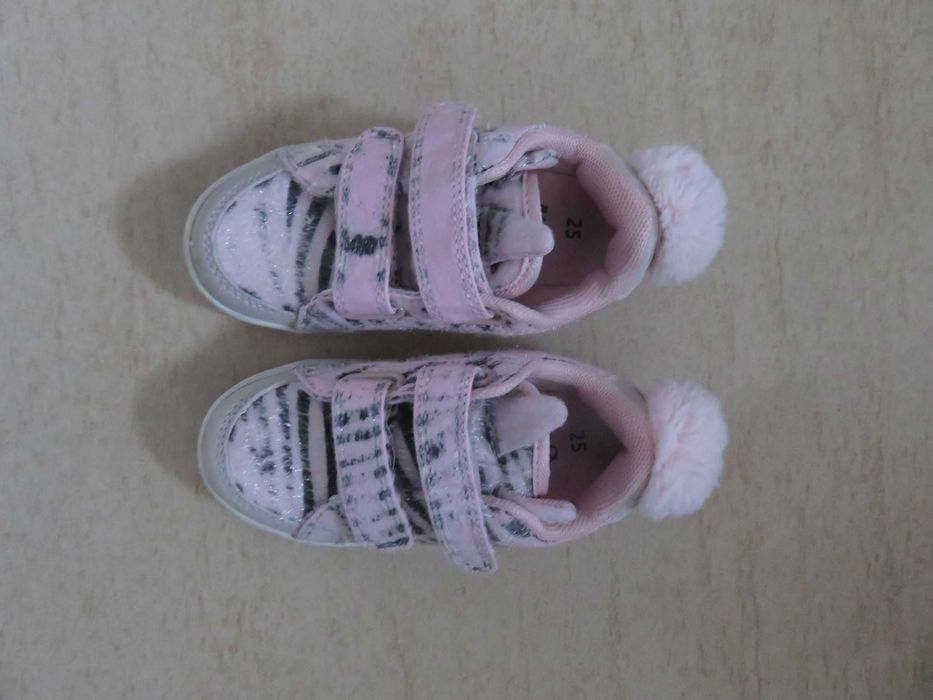 RESERVED buty, buciki, kapcie, trepki, sportowe, rozm. 25