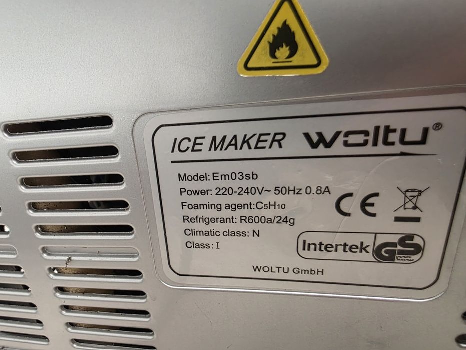 Це льодогенератор WOLTU EM03SB.