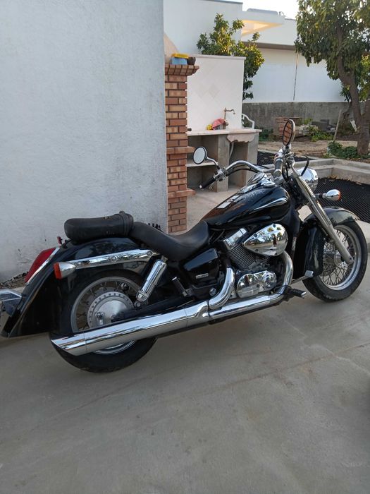 Honda Shadow VT750