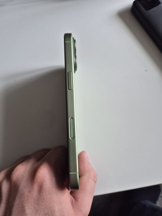 IPhone 17 na gwarancji