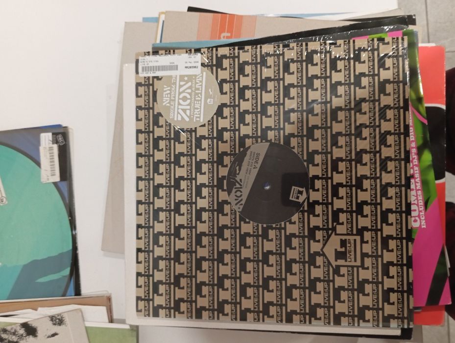 plyty winylowe 30 sztuk