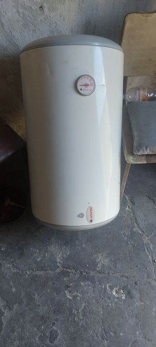 Бойлер 80л,горизонтальный