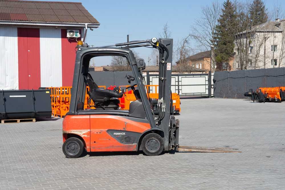 Вилковий навантажувач Linde E16P-02 2017