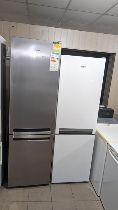 Холодильник Whirlpool