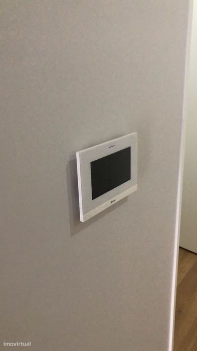Apartamento T2 c/ terraço e churrasqueira no Centro de Braga.