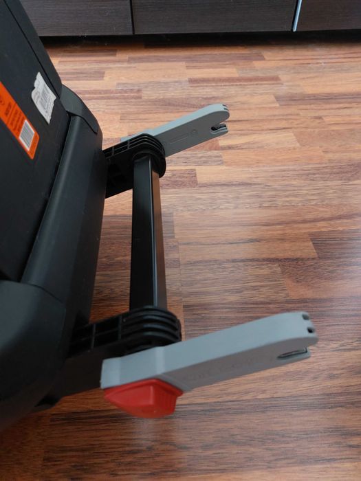Автокресло BRITAX-ROMER KIDFIX III M Universal 15-36 kg
