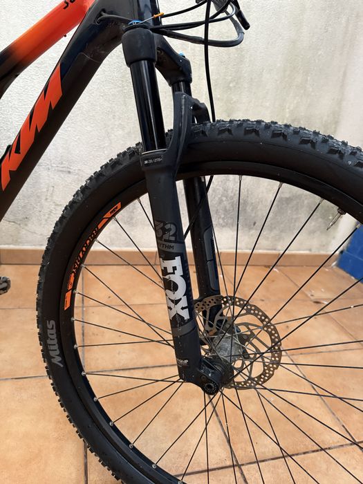 Bicicleta ktm com gps
