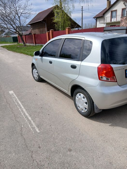 Продам шевроле авео хечбек 2005