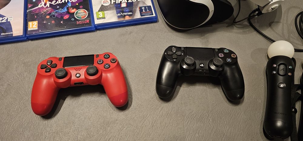 Ps4 + VR2 + 2 comandos + 3 jogos