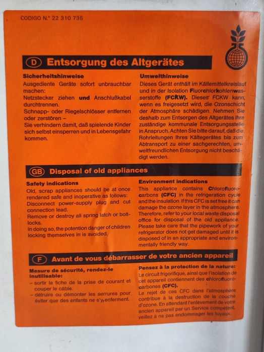 Холодильник двухкамерный ,simens combi