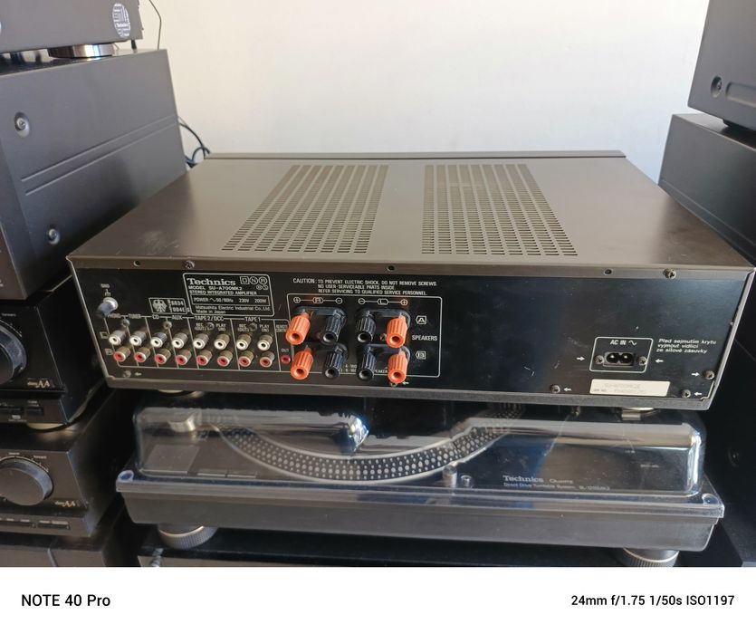 Technics  wzmacniacz.