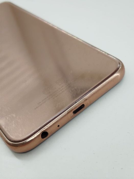 Samsung Galaxy J4 plus 2/16Г6 2018 року