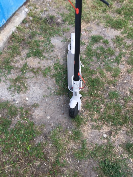 Електросамокат Xiaomi Mi Electric Scooter 3