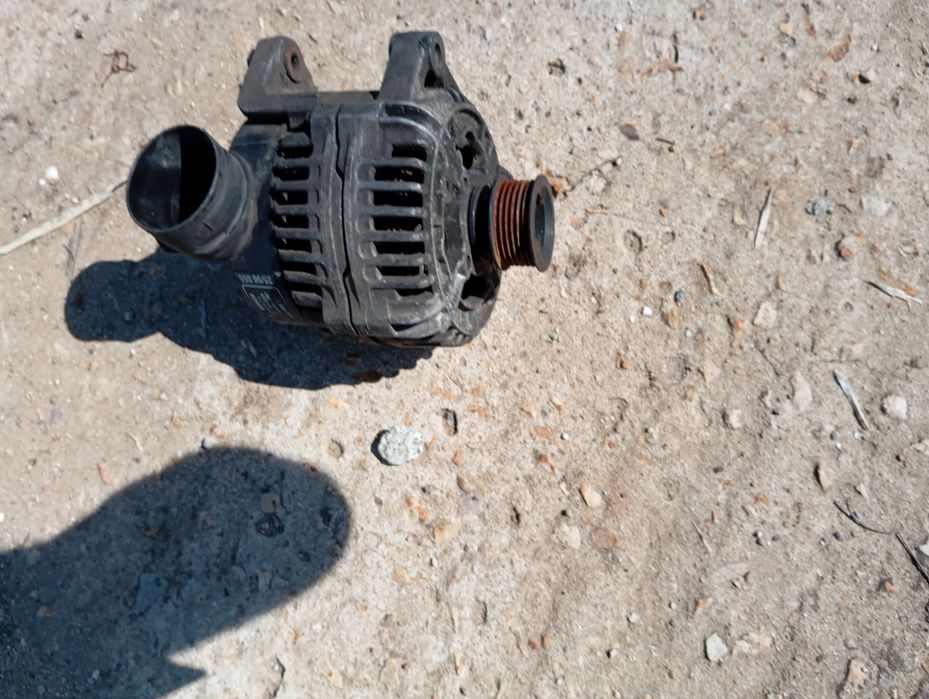 Alternator silnika BMW seria 3 E46 5 E39 Oryginał 3,0 Benzyna M52 M54