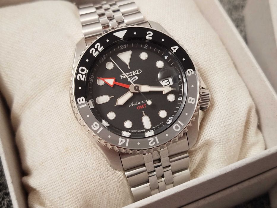 б.в. Made in Japan Seiko 5 SSK001 GMT механіка 4R34 наручний годинник