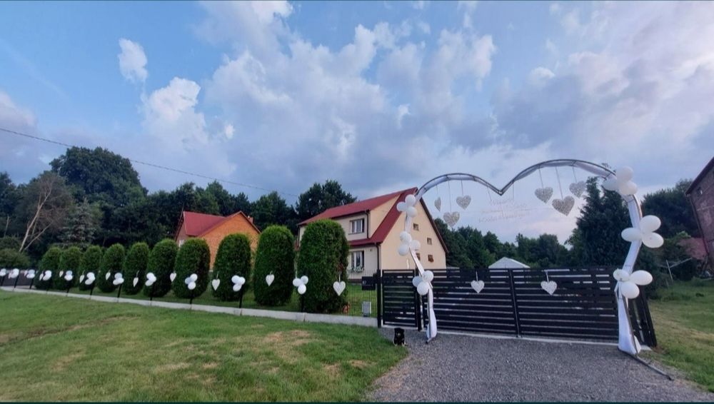 Wynajmę bramę weselna z ozdobami