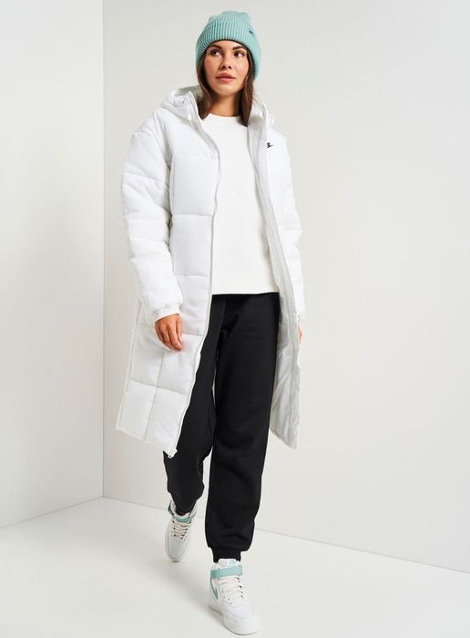 Куртка  довга жіноча Nike Therma-Fit Classic Parka  S Біла