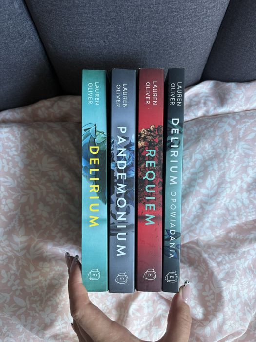 seria Delirium Lauren Oliver