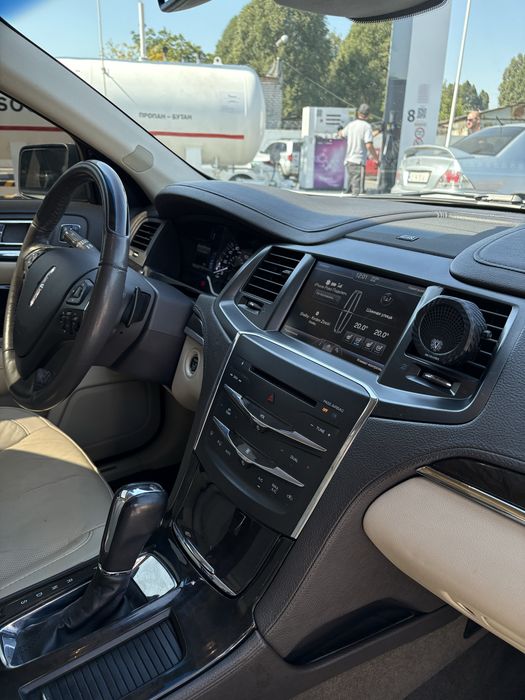 Lincoln MKS 2015 Обмін