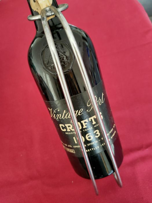 Wine Bottle Holder446315369858355202