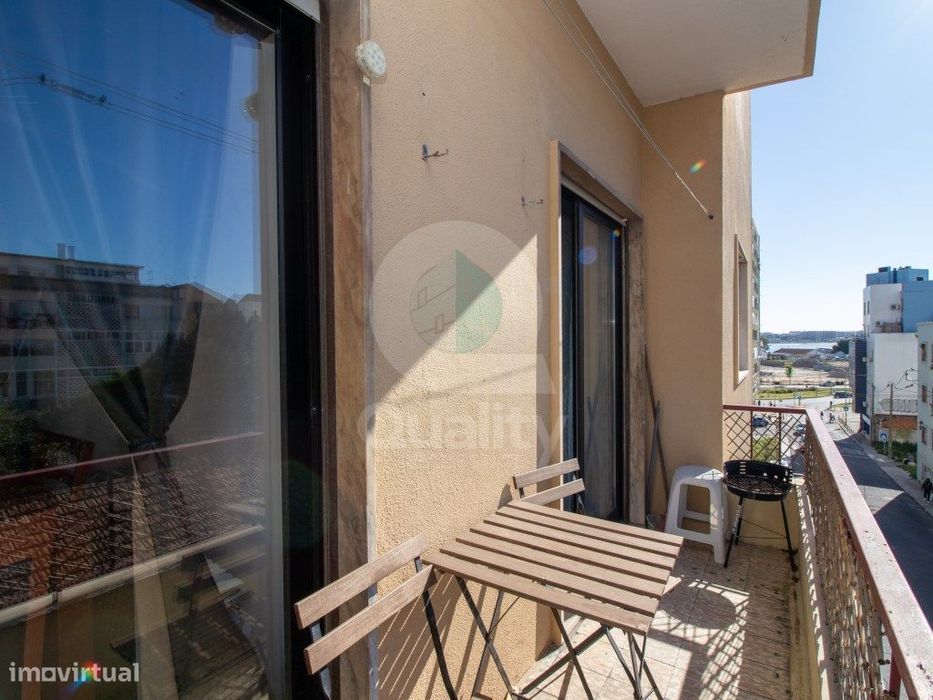 Apartamento T3 na Verderena