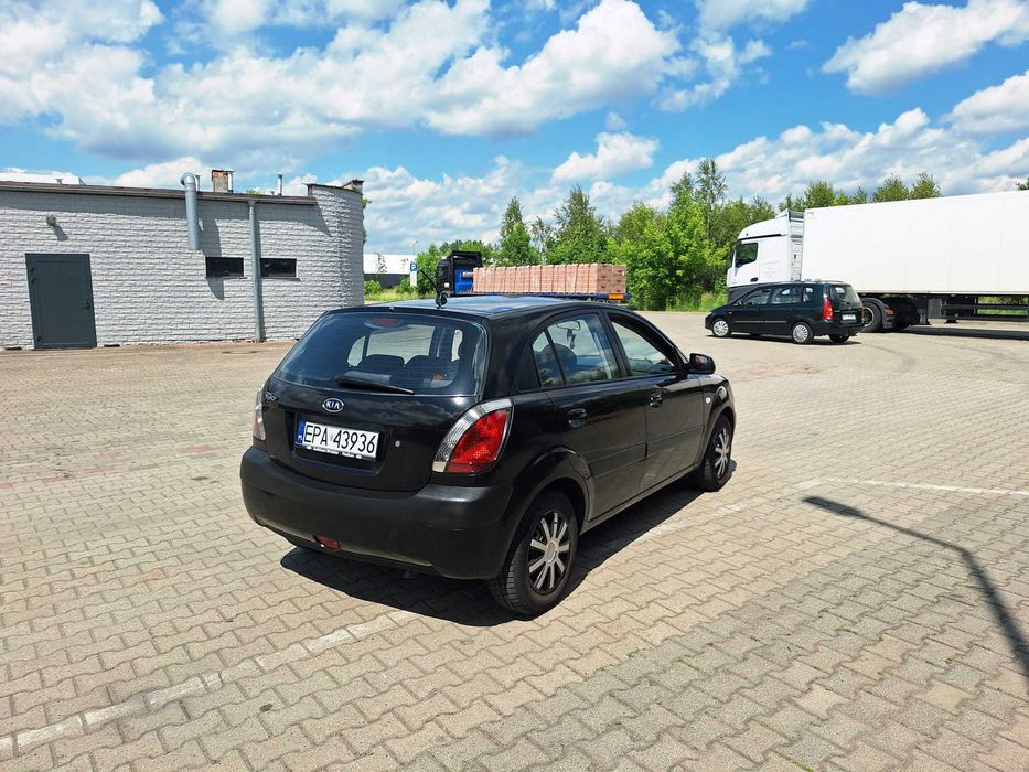 -Kia Rio- stan bdb-
