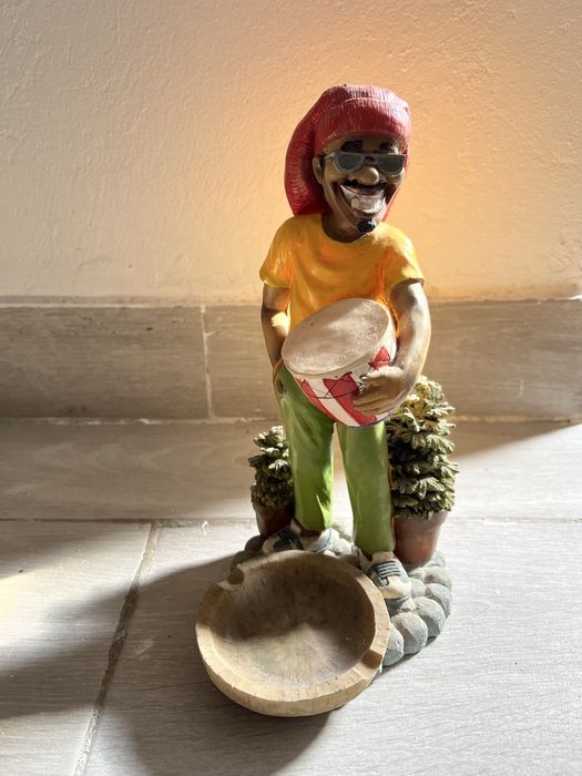 Bonecos ceramica bob marley 15uni