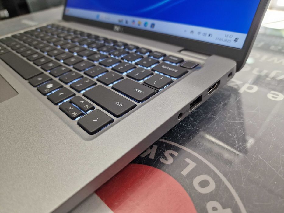 DELL LATITUDE 5450/ Ultra 5 135H 3.60 GHz/ 16GB/ 256GB/ gw 11/2028/ A+