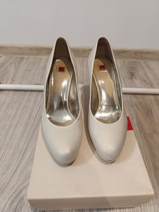 Buty ślubne 37.5 högl
