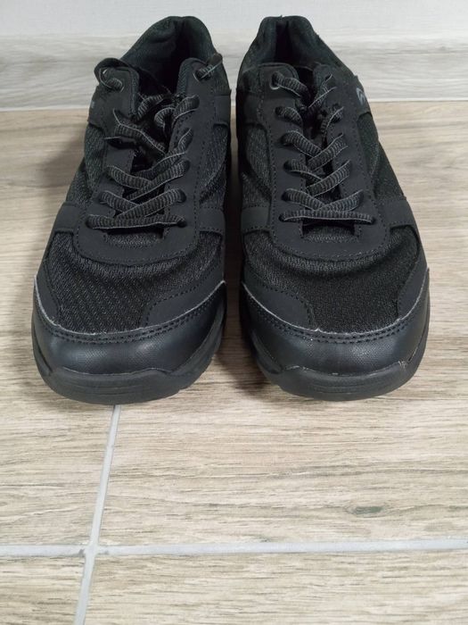 Кроссовки подростковые