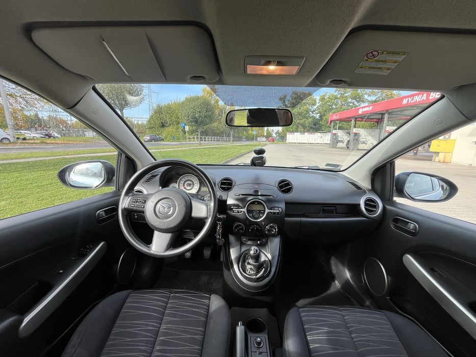 Sprzedam Mazda 2