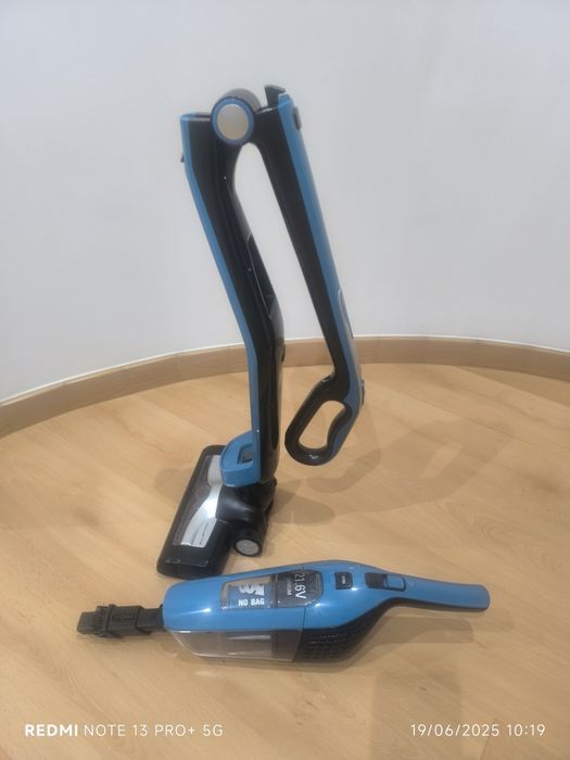 Aspirador vertical Rowenta