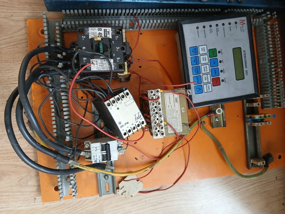 Skrzynka elektryczna do sprezarki