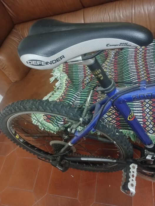 Bicicleta BTT profissional