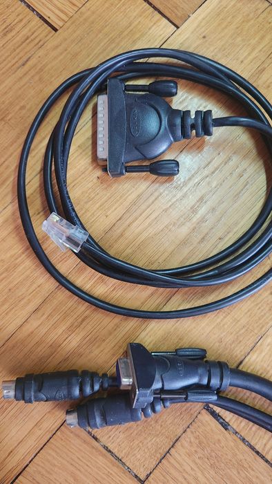 KVM switch Belkin F1DS104T професійний з аудіо