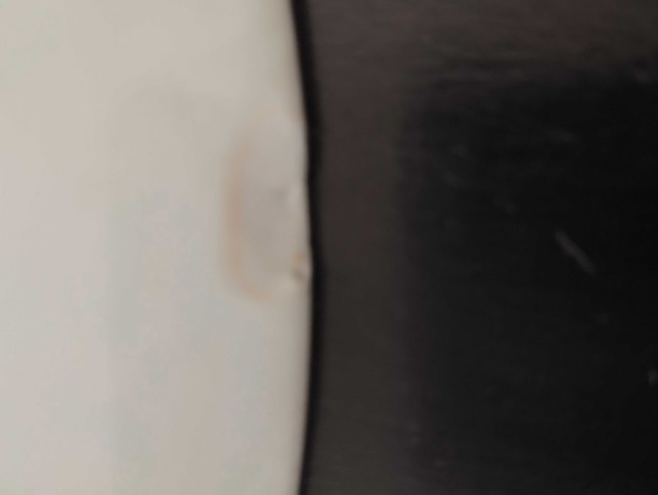 Pratos antigos Vista Alegre e 2 suportes madeira