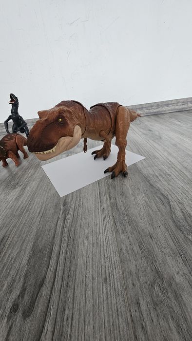 Динозаври "Будинок Іграшок"