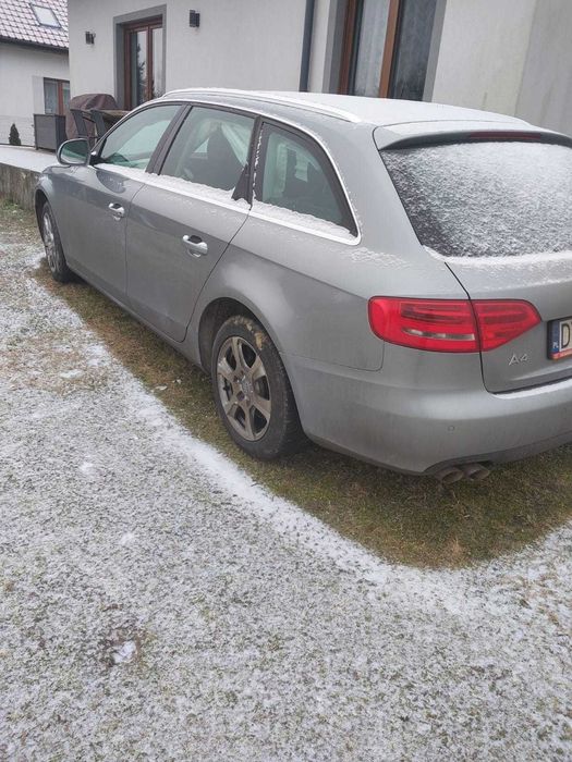 Sprzedam Audi B8 uszkodzony
