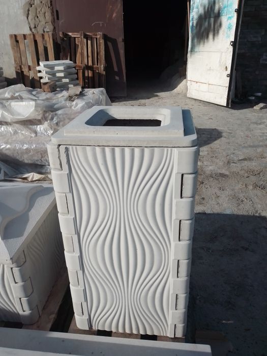 Плитка тротуарна  40*40*5см.