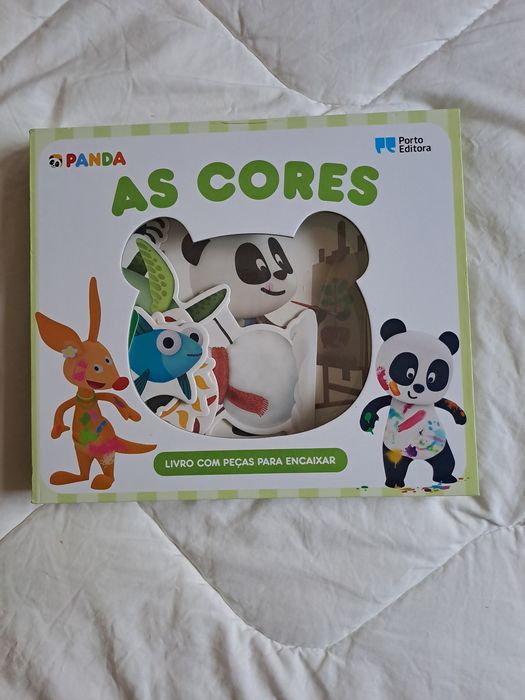 (NOVO) Livro de encaixe as cores - Panda