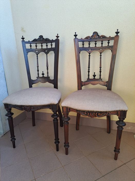 Conjunto de 4 cadeiras pau santo restauradas